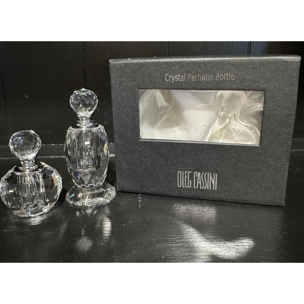 Vintage Oleg Cassini Signed Lead Crystal Perfume Bottles 2 pc Vanity Gift Set